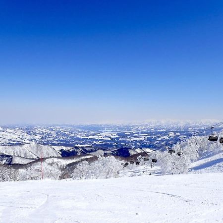 Kawatatsu Hotell Nozawaonsen Eksteriør bilde